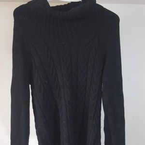 Comfy Thick Black Turtle Neck Never Worn